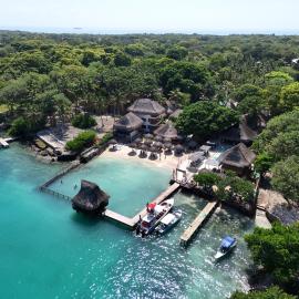 Hotel Isla del Sol، فندق في إيسلا غراندي