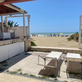 Villa sul mare, hotel en Lido dei Pini