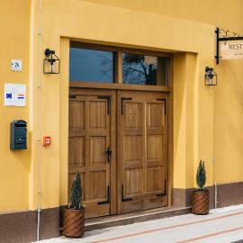 Pansion Mihića dvori – hotel w mieście Babina Greda