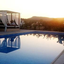 Simona Stone House, hotel i Polis Chrysochous