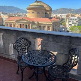 Le Gemme di Cavour Luxury Rooms、パレルモのホテル