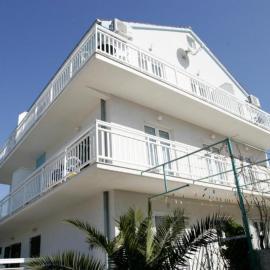 Apartments Trogrlić, khách sạn ở Đảo Hvar