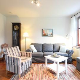 Ferienhaus Seeschwalbe mit großem Garten, hotel i Egernførde