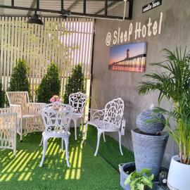 aSleep Hotel Sriracha แอสลีพ โฮเทล, hotel en Ban Map Chalut