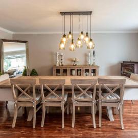 Spacious 5BR San Jose Home w Parking & Backyard、サンノゼのホテル