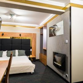 GLAMOUR - Restaurant & SPA, hotel a Przeźmierowo