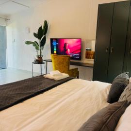 Busa House, hotel in White River
