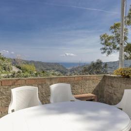 Casa Manes - Goelba, hotel in Rio nellʼElba