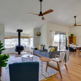 La Mesa Townhome: 15 Mi to San Diego!
