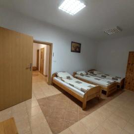 Apartamenty przy rondach, hotel v destinaci Poddębice