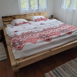 Casa Izvorul Rece, hotel i Cîmpeni