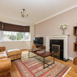 Host & Stay - Downs Valley House, Hotel in Rottingdean