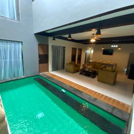 Bali queen elephant boutique villa, viešbutis mieste Jimbaran