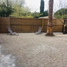 Mobil-home avec grand jardin, hotel a Sérignan