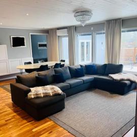 Villa, Barnvänlig, nära strand/shopping, hotel sa Halmstad