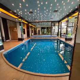 Luxury Studio in Alpinе Lodge FREE SPA, hotel v mestu Bansko