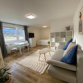 Schöne 1-Zimmer Wohnung am Bahnhof mit Parkplatz, hotel di Sonthofen