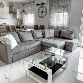 Villa Zadar 2 Bed, 1 Bath Condo, hotel u Zadru