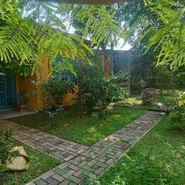 Dhee Ayurved Resort Hospital, hotel en Malabe