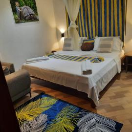 Tandif Villa Sea View, hotel din Takamaka