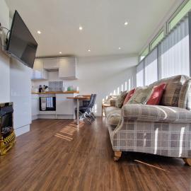 67 Broadside Holiday Chalet near Broads & Beaches, hotelli kohteessa Stalham