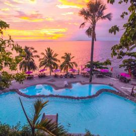 Eagle Point Beach and Dive Resort, hotel u gradu Mabini