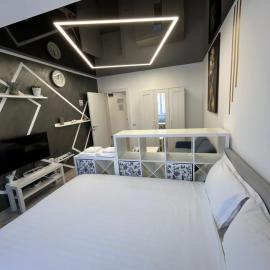 Perla Home - Studio 9, hotel in Popeşti-Leordeni