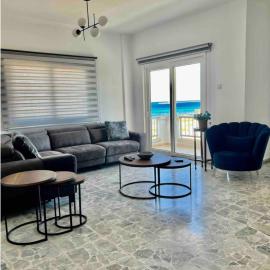 MARINE, hotel in Famagusta