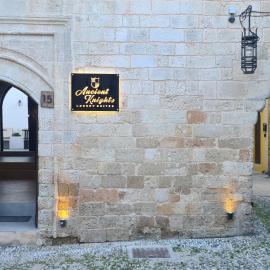 Ancient Knights Luxury Suites, hotel v destinaci Město Rhodos