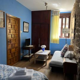 La Venta de Izan, hotel in Gumiel de Hizán