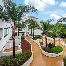 Beautiful Apartment In Rota, hotel in Rota
