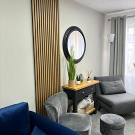 Stylish home in Linlithgow Near Edinburgh Airport Free parking Free WiFi, hotell i Linlithgow