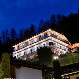 Haus Berghof, hotel u gradu Gries am Brenner