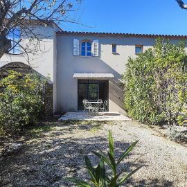Gorgeous Home In Saint-Laurent-De-La-Ca With Wifi