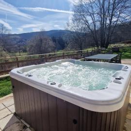 Gitedaval Hangy bas & spa