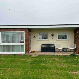 129 Sunset Chalet, viešbutis mieste Hemsbis