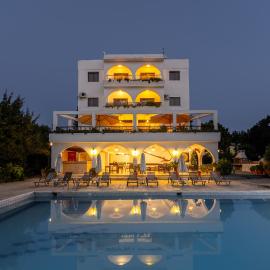 Stephanos Hotel Apartments, hotell sihtkohas Polis Chrysochous