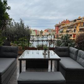 comfortable apartment in an elite area with a beautiful veranda, Hotel in Port Saplaya
