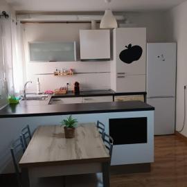 Viesnīca Apartamento parque sur de Hellín pilsētā Eljina