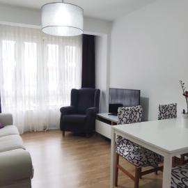 Apartamento Santander zona Tetuán Puertochico, hótel í Santander