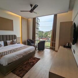 HOTEL CASA ROYALE