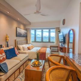 Bright & Stylish Studio Condo in Commonwealth, UP Diliman