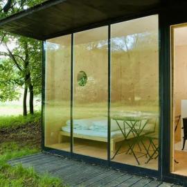 Tiny house u Dlouhé řeky, hotel u gradu Buhlovice