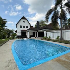 A’famosa Villa D’faro Private Swimming Pool