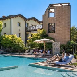 The Ziba Hotel & Spa, hotel en Peschiera del Garda