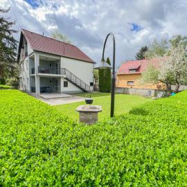MIHI APARTMAN, hotel v destinaci Balatonvilágos