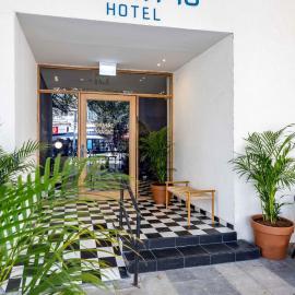 Sirkin 16 Hotel - Autonomous hotel, מלון בגבעתיים