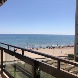 Modern Apartment Frontline Beach, hotel v destinaci Mareny Blau
