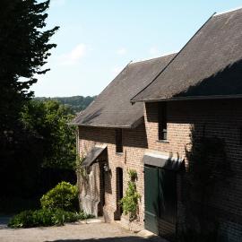 Maison Maa , corps de ferme en entier, à 10 min de Saint Valery sur Somme à pieds le long du canal