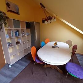 Gemütliche, ruhige Dachwohnung in Lütow für bis zu 4 Personen, Hotel in Lütow